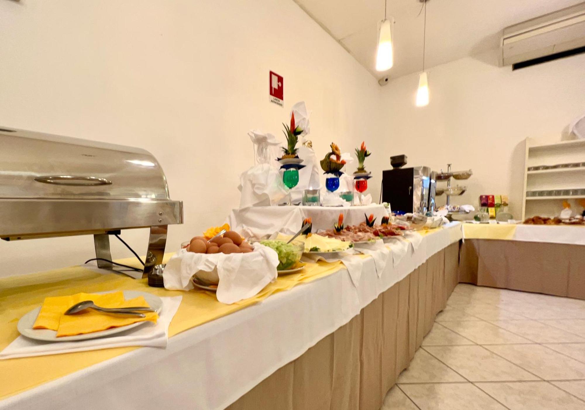 Hotel Myriam 리그나노 사비아도로 외부 사진